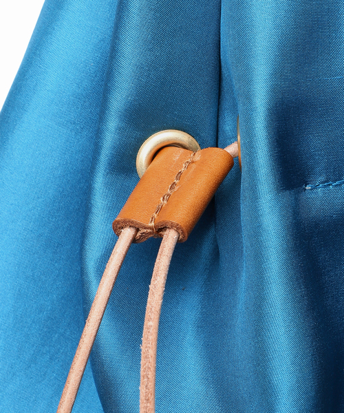 Spick & Span(スピックアンドスパン)の「《WEB限定 / 追加》manipuri/マニプリ スカーフセットバケツバッグ*(ハンドバッグ・レディース・ブラウン/ブルー・FREE)」の8枚目の写真