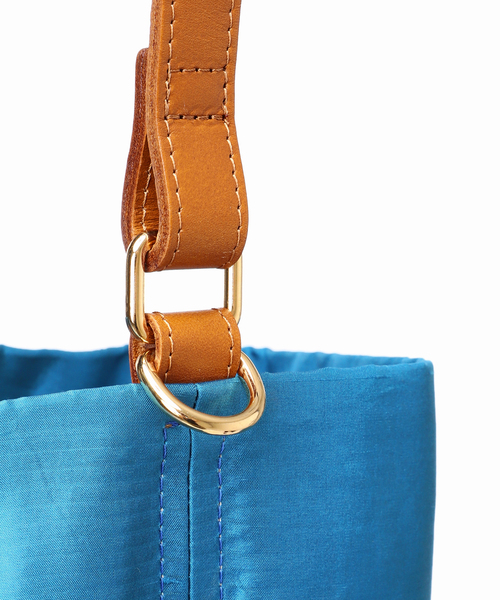 Spick & Span(スピックアンドスパン)の「《WEB限定 / 追加》manipuri/マニプリ スカーフセットバケツバッグ*(ハンドバッグ・レディース・ブラウン/ブルー・FREE)」の10枚目の写真