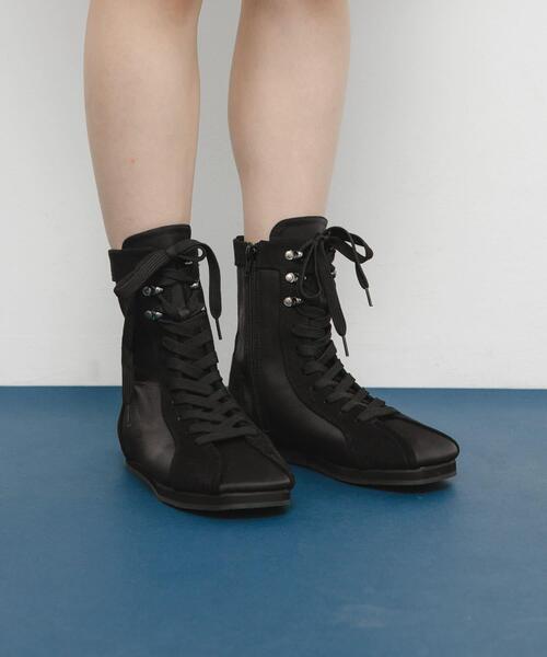 KBF（ケイビーエフ）の「レースアップハイカットスニーカー（スニーカー・レディース・ブラック・36/37/38）」の4枚目の写真