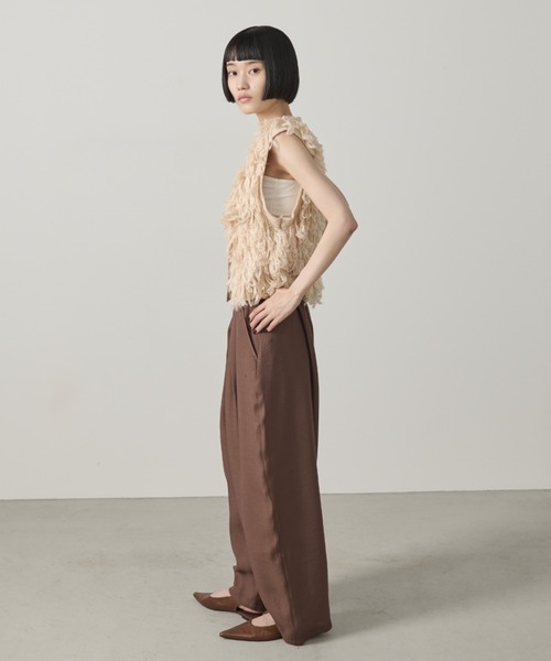 AIC.（エーアイシー）の「ループフリンジニットベスト（ベスト・レディース・ピンクベージュ/ブラウン・FREE）」の3枚目の写真