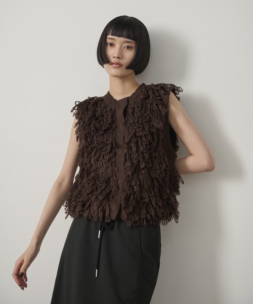 AIC.（エーアイシー）の「ループフリンジニットベスト（ベスト・レディース・ピンクベージュ/ブラウン・FREE）」の9枚目の写真