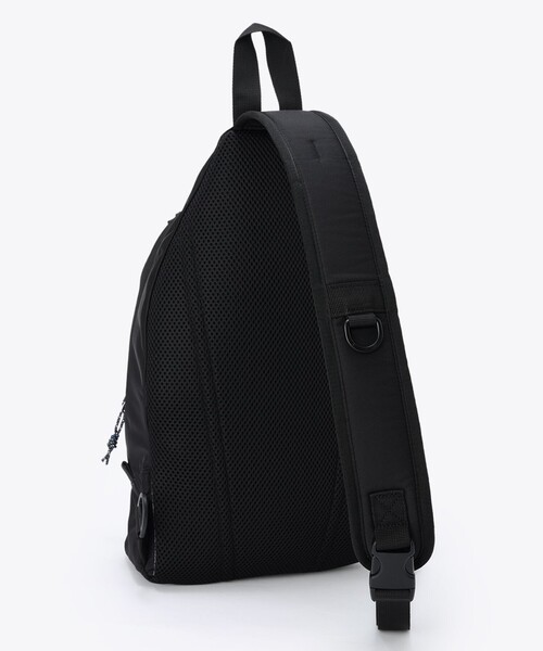 Columbia（コロンビア）の「撥水 Columbia／グレートスモーキーガーデン ボディバッグL 10L ワンショルダー／コロンビア（ボディバッグ/ウエストポーチ・レディース・ベージュ/ブルーグリーン/ブラック・ONE SIZE）」の21枚目の写真