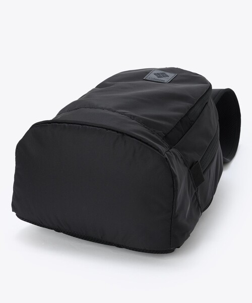 Columbia（コロンビア）の「撥水 Columbia／グレートスモーキーガーデン ボディバッグL 10L ワンショルダー／コロンビア（ボディバッグ/ウエストポーチ・レディース・ベージュ/ブルーグリーン/ブラック・ONE SIZE）」の14枚目の写真