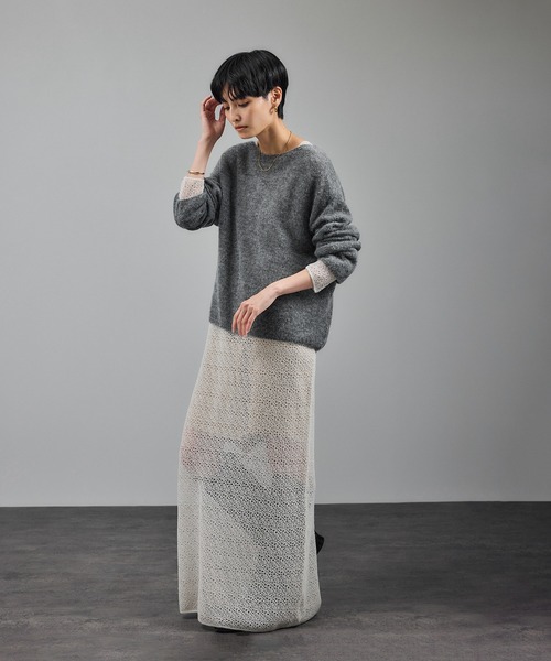 SALON adam et rope'（サロン アダム エ ロペ）の「シアーアルパカウールニットプルオーバー（ニット/セーター・レディース・ブラック/グレー/オフホワイト/サックスブルー・FREE）」の6枚目の写真