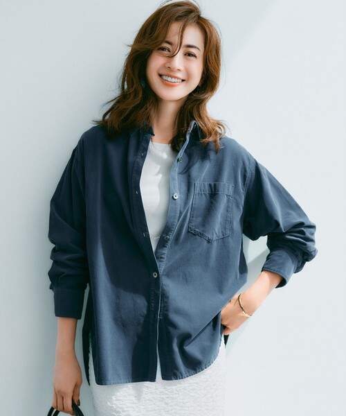 23区 S(ニジュウサンクチイサイサイズ)の「コットン コーデュロイ シャツ(シャツ/ブラウス・レディース・ダルブルー系/ピンク系/ライトグレー系/ホワイト系・32)」の3枚目の写真