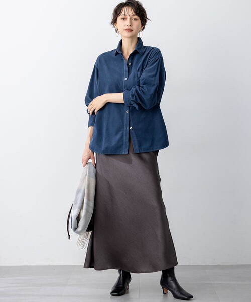 23区 S(ニジュウサンクチイサイサイズ)の「コットン コーデュロイ シャツ(シャツ/ブラウス・レディース・ダルブルー系/ピンク系/ライトグレー系/ホワイト系・32)」の10枚目の写真