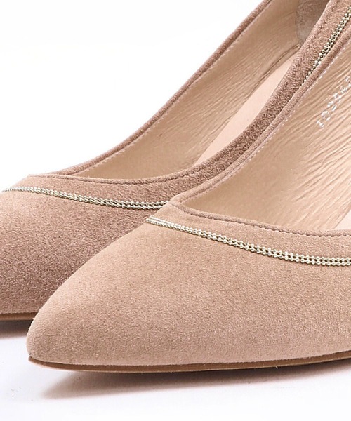 SEVEN TWELVE THIRTY（セヴントゥエルヴサーティー）の「Lovely Walk チェーンアクセントパンプス（パンプス・レディース・ブラック/ダークブラウン/ベージュ/ボルドー・22cm/22.5cm/23cm/23.5cm/24cm/24.5cm）」の22枚目の写真
