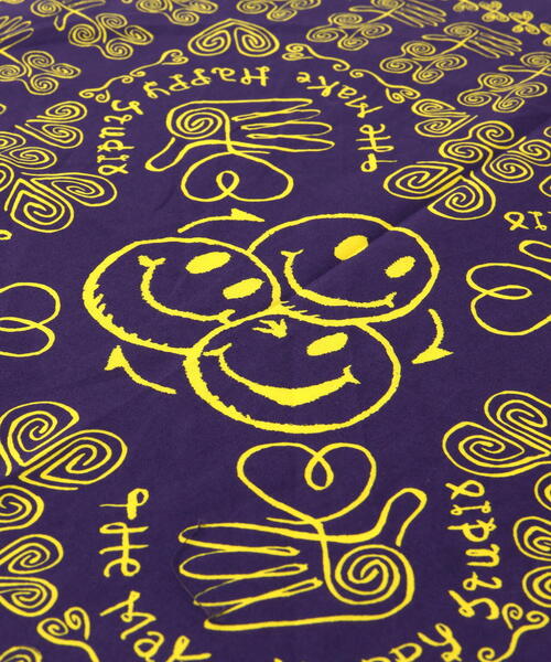 The Make Happy Studio(ザメイクハッピーストゥディオ)の「The Make Happy Studio/ザメイクハッピーストゥディオ/HAPPY BANDANA(その他雑貨・メンズ・ネイビー/イエロー・F)」の9枚目の写真