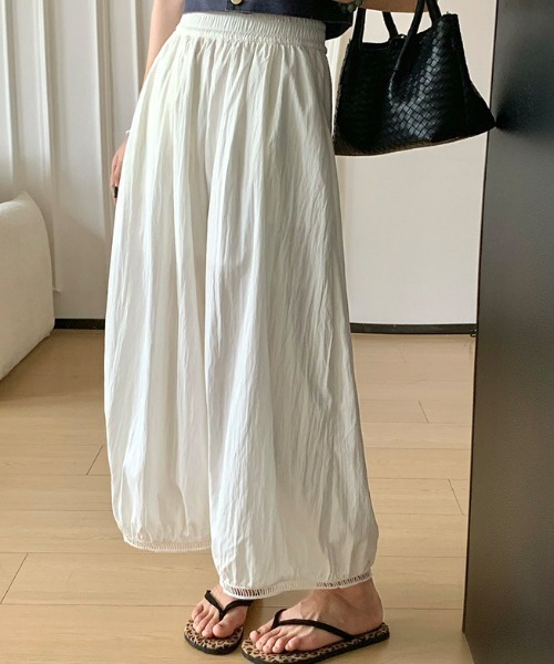 cammie(キャミー)の「ウエストギャザー裾レースバルーンパンツ(その他パンツ・レディース・オフホワイト/ブラック/ライトグレー・L/M)」の7枚目の写真
