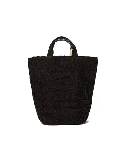 beej(ビージ)の「【WOMEN】beej dolly emb tote bag(トートバッグ・レディース・ベージュ/ブラウン・FREE)」の10枚目の写真