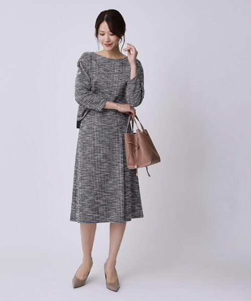 COUP DE CHANCE(クードシャンス)の「【手洗い可/日本製/ジャージ素材/セットアップ可】ラメ意匠素材トップス(Tシャツ/カットソー・レディース・ネイビー系3/ブラック系3/ホワイト系4・34/36/38/40)」の11枚目の写真