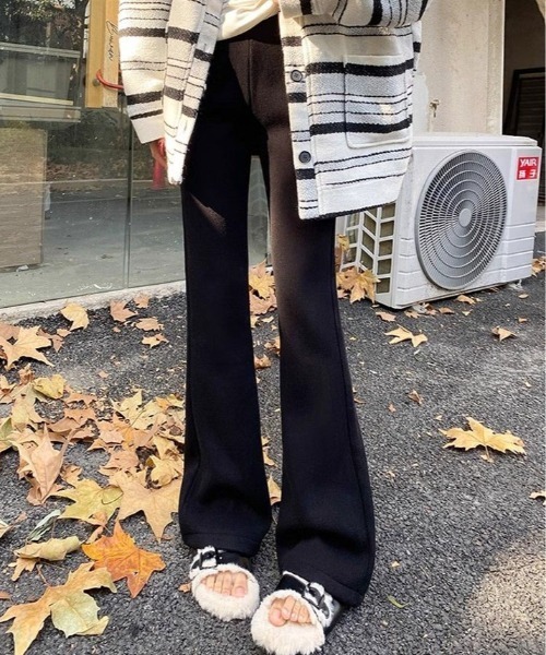 kirakiraShop(キラキラショップ)の「裏起毛 セミワイド リブパンツ(その他パンツ・レディース・オフホワイト/ブラック・S/M/L/XL)」の3枚目の写真