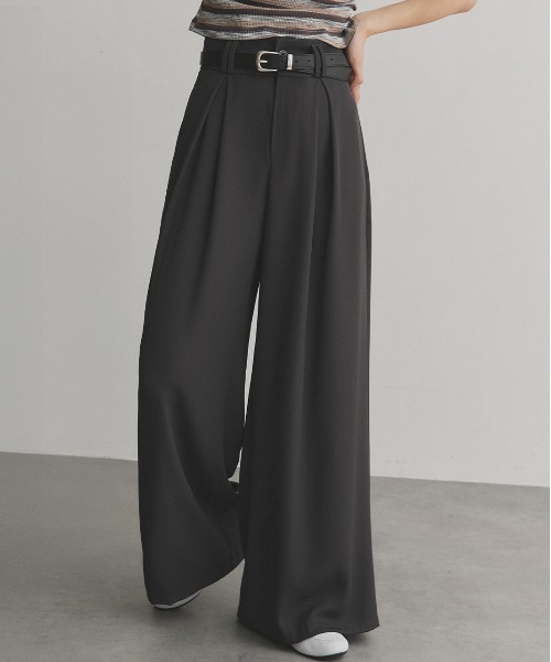 ad thie（アドティエ）の「フロントタック ワイドスラックス（スラックス・レディース・グレー/ブラック/アイボリー・FREE）」の12枚目の写真