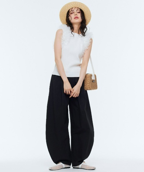 Narcissus（ナルシス）の「【PICCIN】フリルチュールノースリーブトップス（タンクトップ・レディース・ホワイト・FREE）」の2枚目の写真