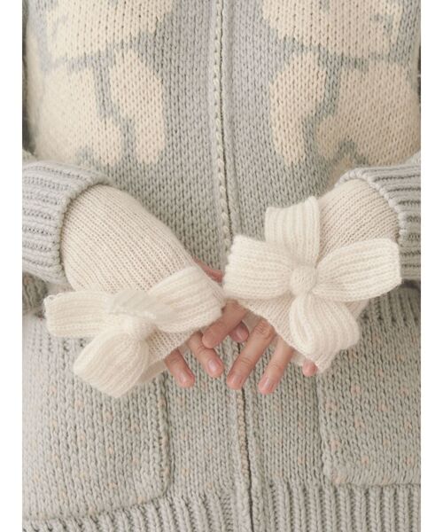 merry jenny（メリージェニー）の「りぼんりぼんニットグローブ（手袋・レディース・ピンク/ネイビー/アイボリー・FREE）」の2枚目の写真