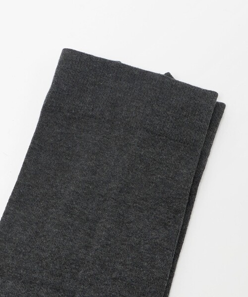 UNITED ARROWS（ユナイテッドアローズ）の「コットン 2トーン タイツ（タイツ/ストッキング・レディース・ブラック/レッド/ダークグレー・FREE）」の8枚目の写真