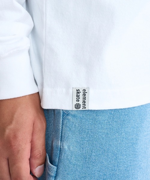 ELEMENT(エレメント)の「【直営店限定】ELEMENT メンズ LION LS ロンT 【2025年秋冬モデル】/エレメントバックプリントビックシルエット長袖ロンT(Tシャツ/カットソー・メンズ・ブラック/ホワイト/ネイビー・MEDIUM/LARGE/X-LARGE)」の7枚目の写真