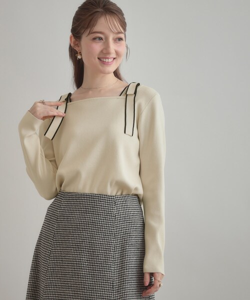 couture brooch（クチュールブローチ）の「【着映え・フェミニン・高見え】配色リボン総針ニットトップス（ニット/セーター・レディース・ブラウン系その他/ブラック/アイボリー・38/36/42）」の7枚目の写真