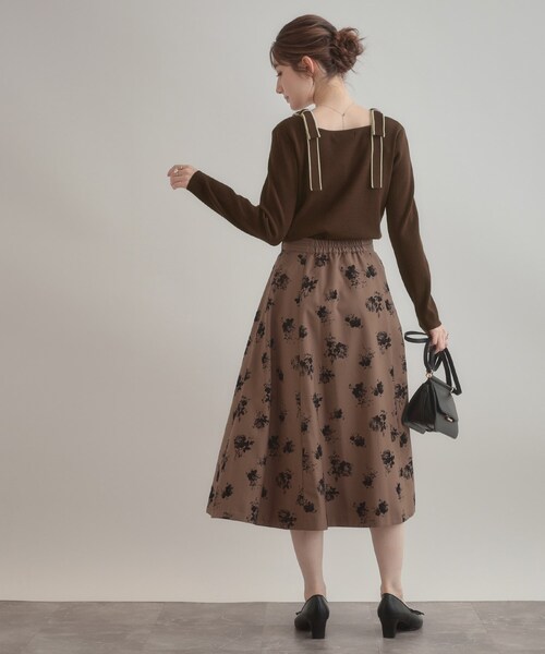 couture brooch(クチュールブローチ)の「【着映え・フェミニン・高見え】配色リボン総針ニットトップス(ニット/セーター・レディース・ブラウン系その他/ブラック/アイボリー・38/36/42)」の19枚目の写真