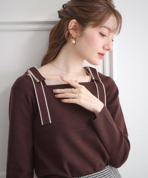 couture brooch(クチュールブローチ)の「【着映え・フェミニン・高見え】配色リボン総針ニットトップス(ニット/セーター・レディース・ブラウン系その他/ブラック/アイボリー・38/36/42)」の12枚目の写真