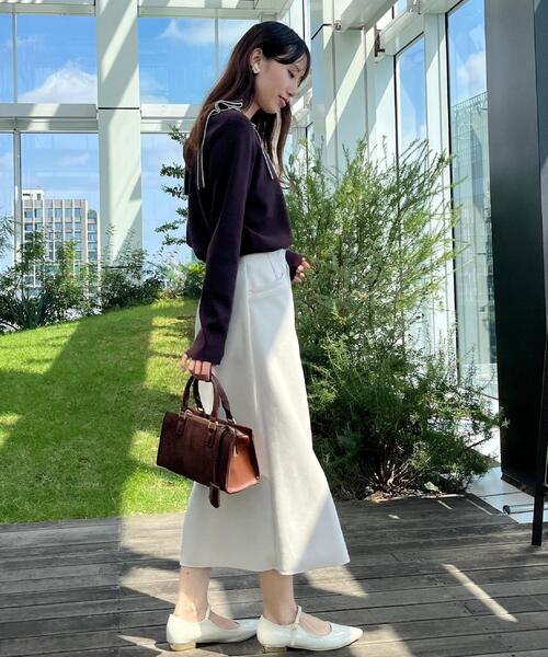 couture brooch(クチュールブローチ)の「【着映え・フェミニン・高見え】配色リボン総針ニットトップス(ニット/セーター・レディース・ブラウン系その他/ブラック/アイボリー・38/36/42)」の8枚目の写真