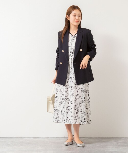NOLLEY’S Sophi（ノーリーズソフィ）の「ウォッシャブルジョーゼットVネックギャザーワンピース（ワンピース・レディース・ホワイト系その他2/ネイビー・36/38）」の12枚目の写真
