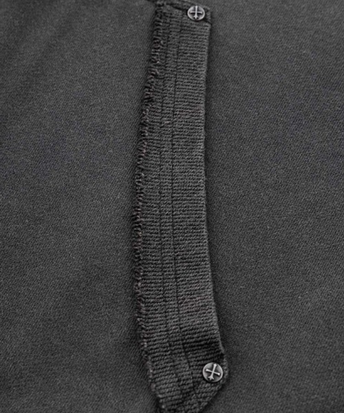 SUPPLIER(サプライヤー)の「SUPPLIER/サプライヤー Fleur Leather Patch hoodie フーディー スウェット トレーナー(パーカー・メンズ・ブラック/ベージュ・M/L/XL)」の5枚目の写真