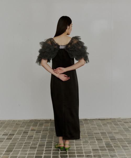ANDRESD(アンドレスド)の「ミキシングフリルボレロ / mixing frills bolero(カーディガン/ボレロ・レディース・チャコール/ブラック/アイボリー・M/S)」の7枚目の写真