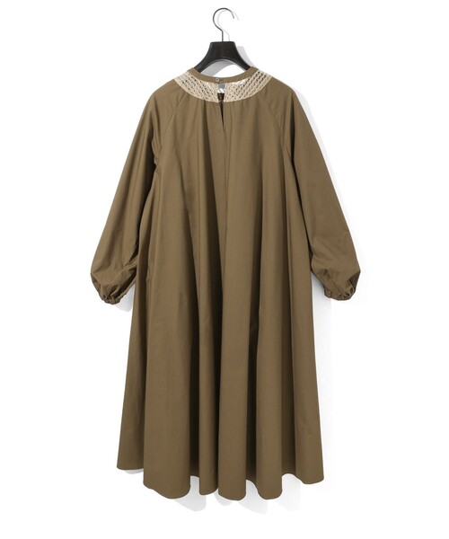 MIDIUMISOLID（ミディウミソリッド）の「MIDIUMISOLID for Ladies ボリュームワンピース（ワンピース・レディース・ベージュ/カーキ/ブラック・FREE）」の17枚目の写真