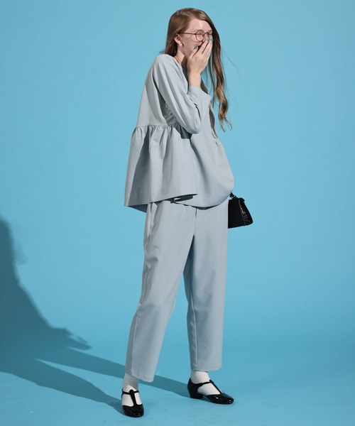 Kelen(ケレン)の「「KELEN / ケレン」テーパードトラウザー(その他パンツ・レディース・ブラック/サックスブルー/オフホワイト/ベージュ・S/M)」の10枚目の写真