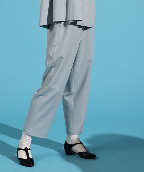 Kelen(ケレン)の「「KELEN / ケレン」テーパードトラウザー(その他パンツ・レディース・ブラック/サックスブルー/オフホワイト/ベージュ・S/M)」の11枚目の写真