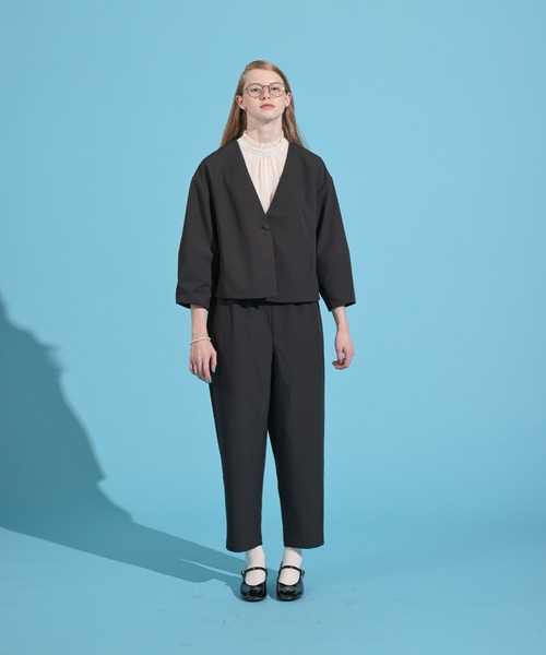 Kelen(ケレン)の「「KELEN / ケレン」テーパードトラウザー(その他パンツ・レディース・ブラック/サックスブルー/オフホワイト/ベージュ・S/M)」の13枚目の写真