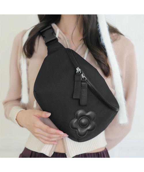 デイジーパッチライト ボディバッグ（ボディバッグ/ウエストポーチ