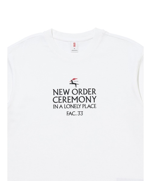 Levi's(リーバイス)の「Levi's/リーバイス LEVI’S(R) x NEW ORDER CEREMONY Tシャツ(Tシャツ/カットソー・メンズ・ホワイト・L/M/S/XL/XS)」の5枚目の写真