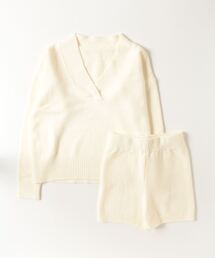 Dream garden（ドリームガーデン）の「Vネックニット＆パンツ 【2点セットアップ】（Tシャツ/カットソー）」