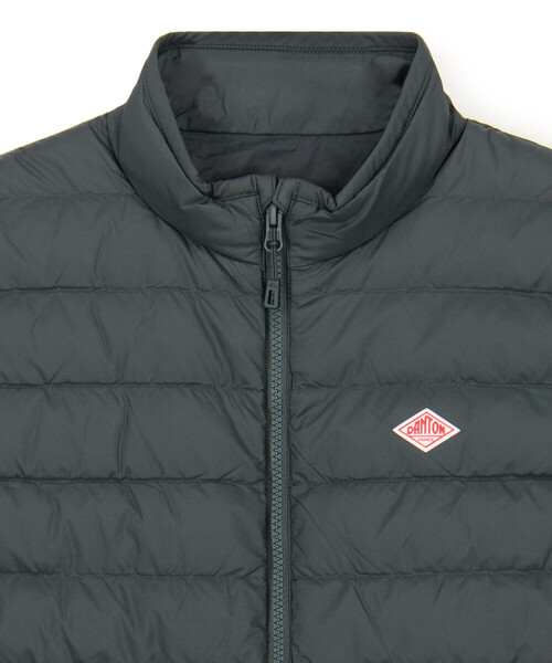 MEN'S NYLON TAFFETA MIDDLE DOWN STAND COLLAR VEST（その他アウター