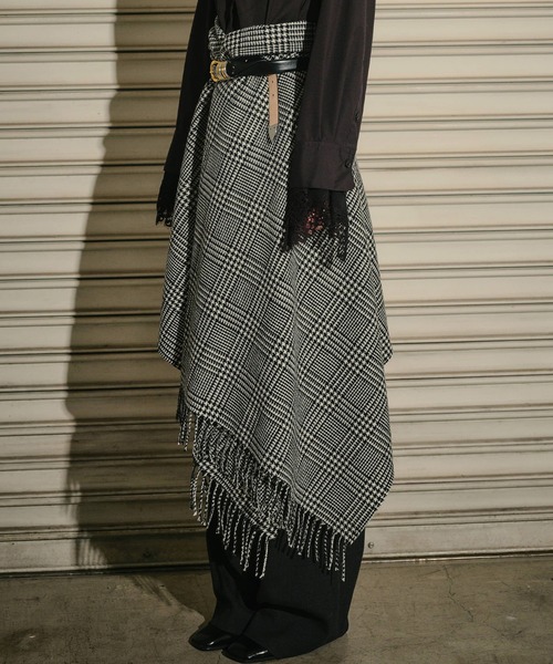 LE CIEL BLEU(ルシェルブルー)の「オーバーサイズウールスカーフ / Oversized Wool Scarf(ストール/ショール・レディース・グレー・36)」の7枚目の写真