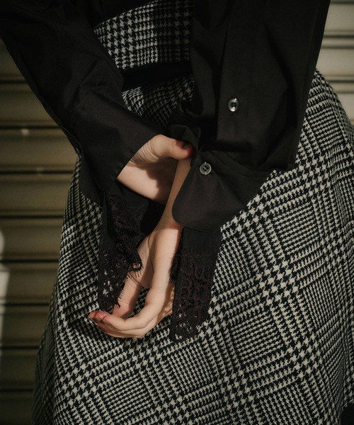 LE CIEL BLEU(ルシェルブルー)の「オーバーサイズウールスカーフ / Oversized Wool Scarf(ストール/ショール・レディース・グレー・36)」の6枚目の写真