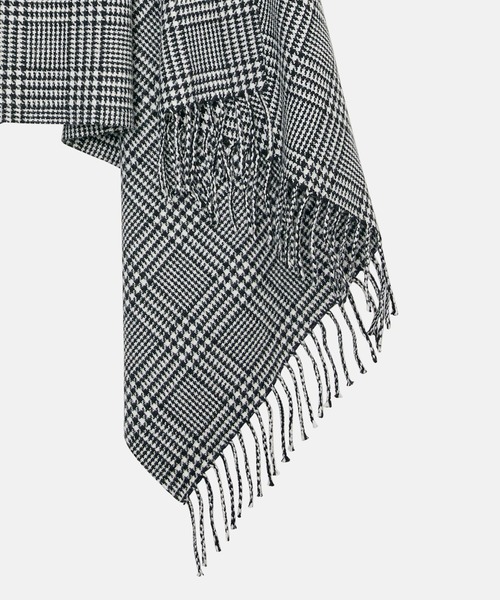 LE CIEL BLEU(ルシェルブルー)の「オーバーサイズウールスカーフ / Oversized Wool Scarf(ストール/ショール・レディース・グレー・36)」の5枚目の写真