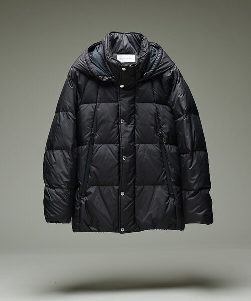 DESIGNWORKS（デザインワークス）の「【軽量 / 撥水】ショート ダウンジャケット（ダウンジャケット/コート・メンズ・ブラック/ライトグレー・46/48/50）」の2枚目の写真