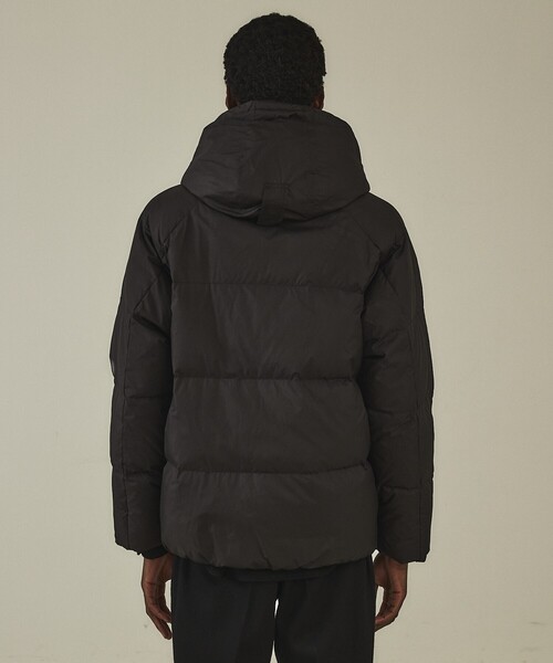 DESIGNWORKS（デザインワークス）の「【軽量 / 撥水】ショート ダウンジャケット（ダウンジャケット/コート・メンズ・ブラック/ライトグレー・46/48/50）」の11枚目の写真