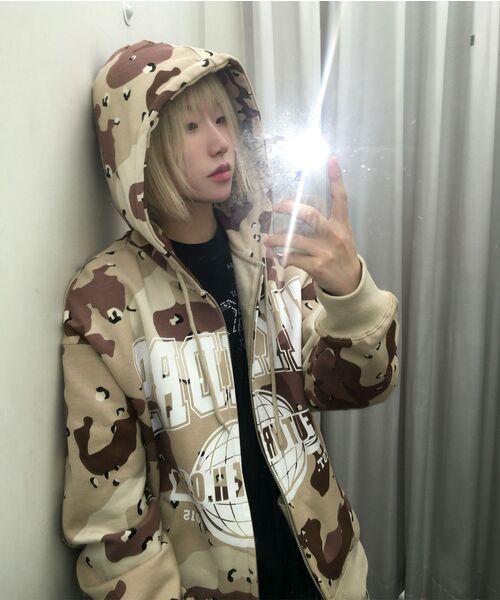 WKNDRS(ウィーキャンドース)の「H.O.F ZIPUP HOODIE (D.CAMO)(パーカー・レディース・その他・LARGE/MEDIUM/X-LARGE)」の8枚目の写真