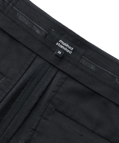 MUSINSA STANDARD WOMAN（ムシンサスタンダードウーマン）の「ウィメンズサマーウールバミューダヒドゥンバンディングハーフスラックス[チャコールグレー]（その他パンツ・レディース・その他・34/30/24/25/26/27/28/29）」の9枚目の写真