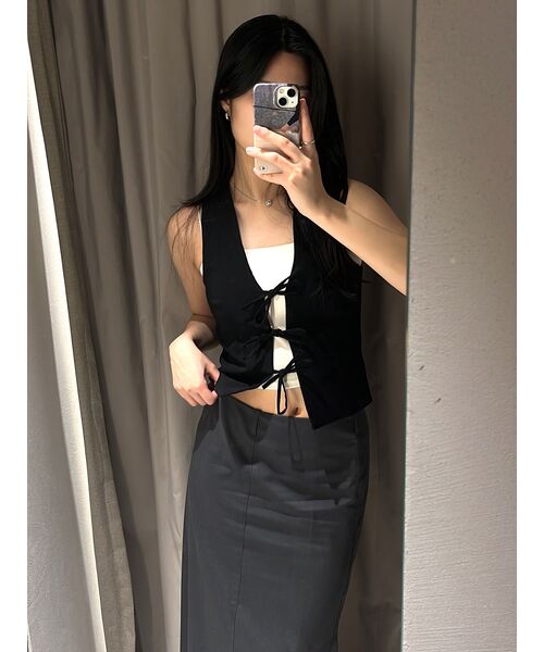 MUSINSA STANDARD WOMAN（ムシンサスタンダードウーマン）の「ウィメンズサマーウールバミューダヒドゥンバンディングハーフスラックス[チャコールグレー]（その他パンツ・レディース・その他・34/30/24/25/26/27/28/29）」の11枚目の写真