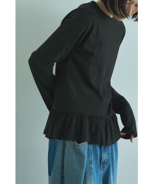 marjour（マージュール）の「HEM FRILL TEE（Tシャツ/カットソー・レディース・オフホワイト/ブラック・M）」の13枚目の写真