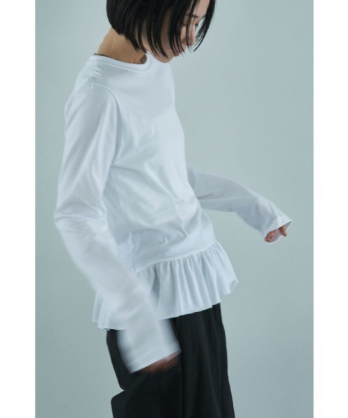 marjour（マージュール）の「HEM FRILL TEE（Tシャツ/カットソー・レディース・オフホワイト/ブラック・M）」の16枚目の写真