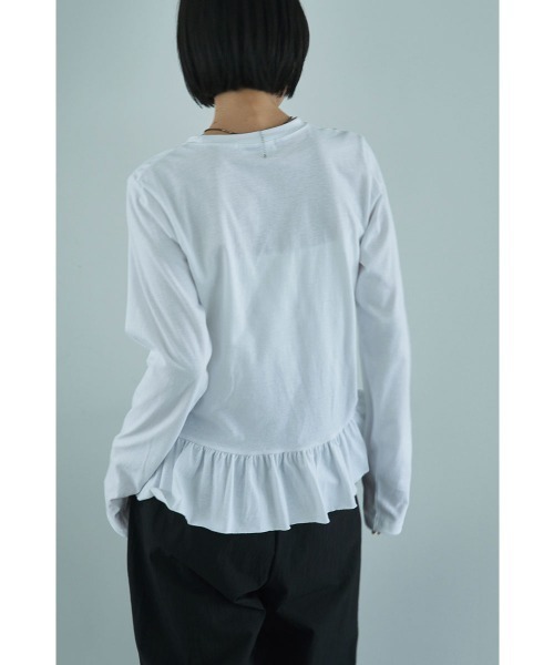 marjour（マージュール）の「HEM FRILL TEE（Tシャツ/カットソー・レディース・オフホワイト/ブラック・M）」の21枚目の写真