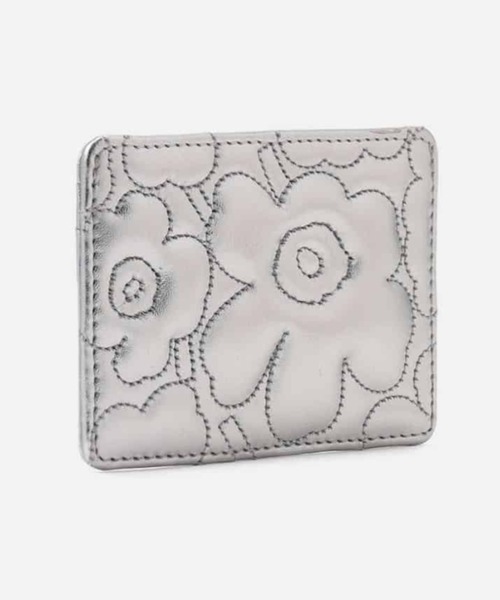 marimekko(マリメッコ)の「Card Holder / Unikko(その他小物・レディース・レッド/シルバー・FREE)」の4枚目の写真