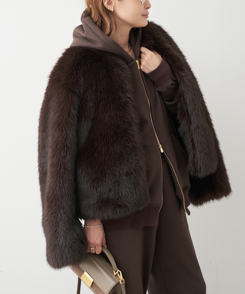 Deuxieme Classe（ドゥーズィエムクラス）の「*Anna Fur ジャケット（その他アウター・レディース・ブラウン・FREE）」の2枚目の写真