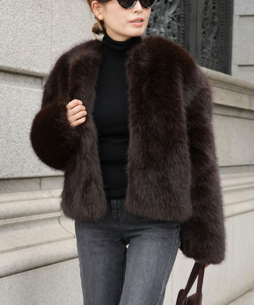 Deuxieme Classe（ドゥーズィエムクラス）の「*Anna Fur ジャケット（その他アウター・レディース・ブラウン・FREE）」の11枚目の写真